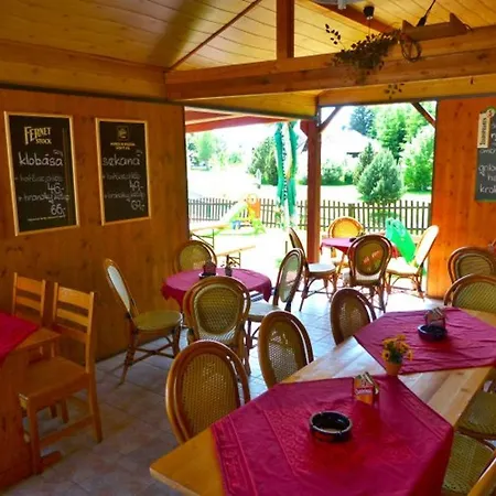 Πανσιόν Penzion Wizard 3*